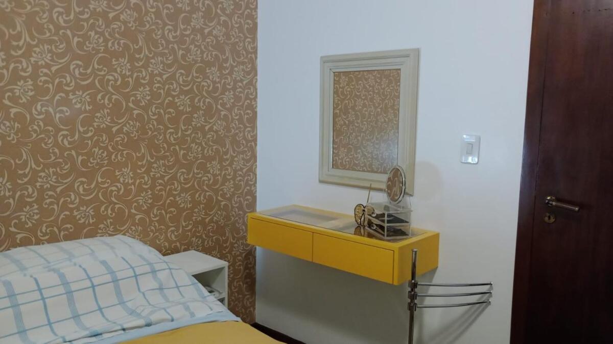 Predio Frente Mar Com Canas Apartamento
