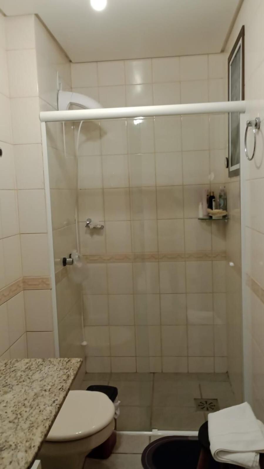 Apartamento Predio Frente Mar Com Canas