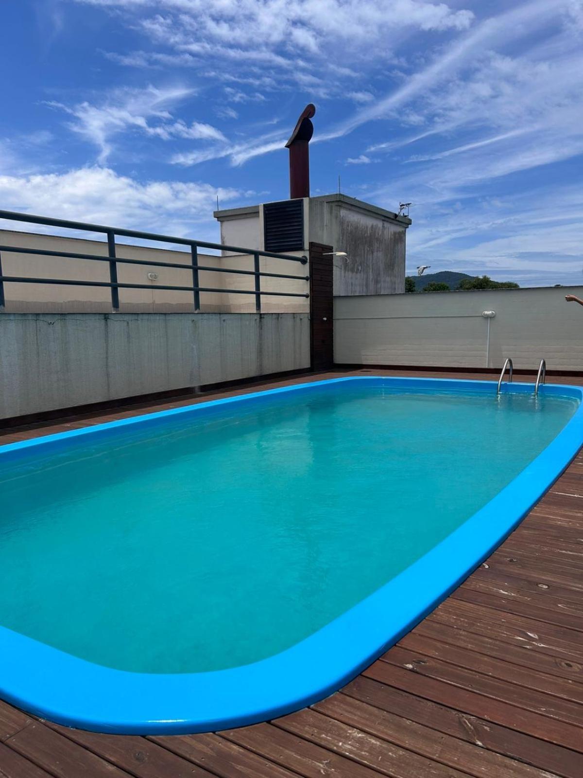 Apartamento Predio Frente Mar Com Canas Florianopolis